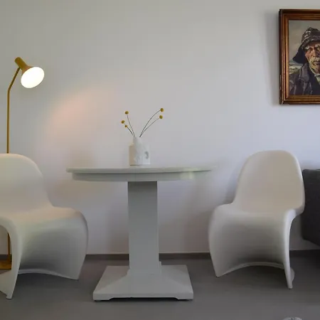 Backfisch, 500m Zum Strand, Terrasse Mit Garten Lägenhet